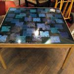 61 8234 COFFEE TABLE